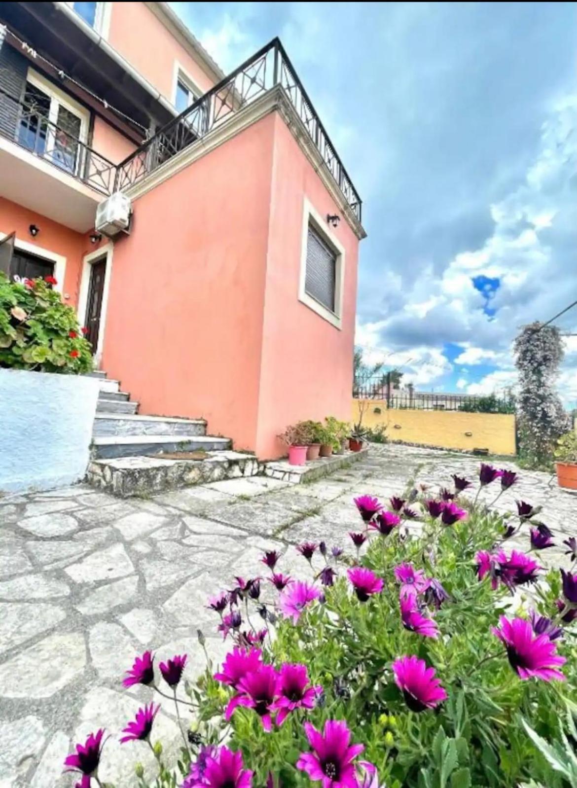 Makis Sea-View Apartment-Corfu Port Mantouki エクステリア 写真